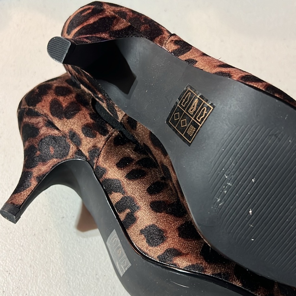 ASOS Leopard Booties - Picture 5 of 7